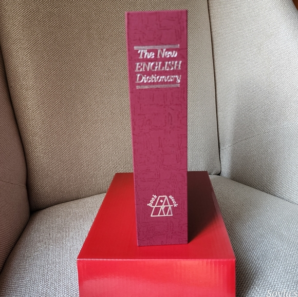 Book Safe Box - Picture 2 of 8